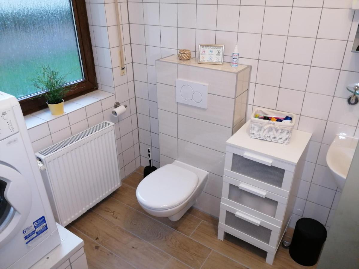 Ebenerdige Ferienwohnung Mit Grosser Terrasse In Der Naehe Des Waldes, Zum Wohlfuehlen Schoneck Εξωτερικό φωτογραφία